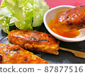 雞肉丸子和蛋黃一起吃 87877516