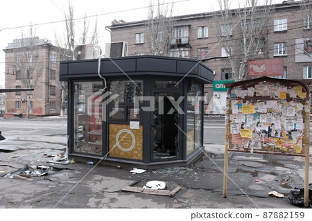 MARIUPOL, UKRAINE - 05.03.2022: Broken shop due to terrorist attack russian in Ukraine on the city of MARIUPOL. MARIUPOL, UKRAINE - 05.03.2022: Broken shop due to terrorist attack russian in Ukraine on the city of MARIUPOL. 87882159