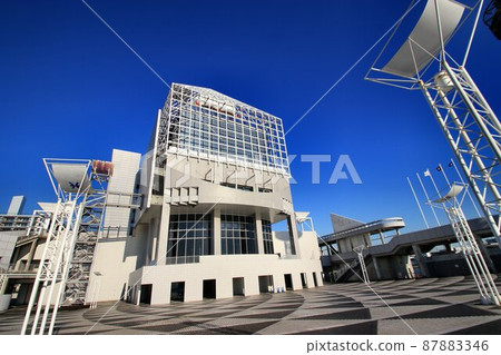 "Thank you" "Goodbye" Harumi Passenger Ship Terminal 87883346
