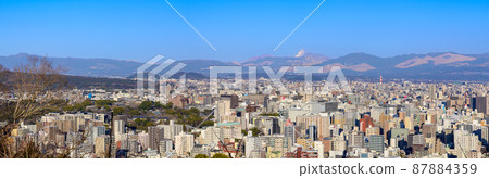Overlooking scenery (Kumamoto city) "Kumamoto castle / Kumamoto city panoramic view with Mt. Aso in the background" 2022 (end of February) Hanaokayama 87884359