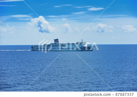 渡輪航行日本海 87887337