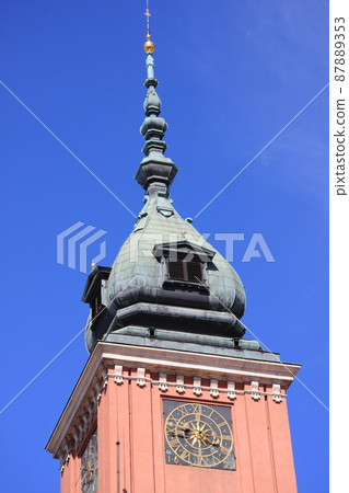 Warsaw Royal castle clock tower, Poland  87889353