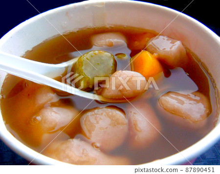 Taiwanese gourmet Jiufen (Jiufen) Old Street specialty potato ball 87890451