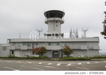 諾托機場的控制塔 諾托機場的控制塔 87896260