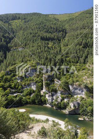 Gorges du Tarn, Occitania region, Aveyron department, France 87901560