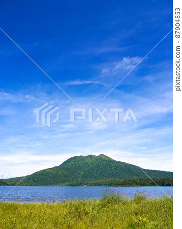 Hiuchigatake seen from Oze National Park / Ozenuma Hiuchigatake seen from Oze National Park / Ozenuma 87904853