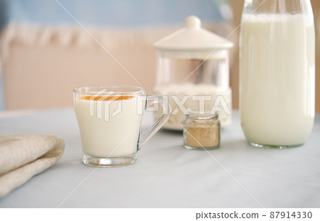 Traditional Turkish hot beverage salep or Sahlep. 87914330