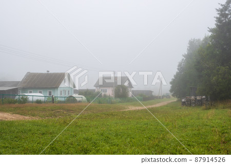 Misty rural landscape 87914526