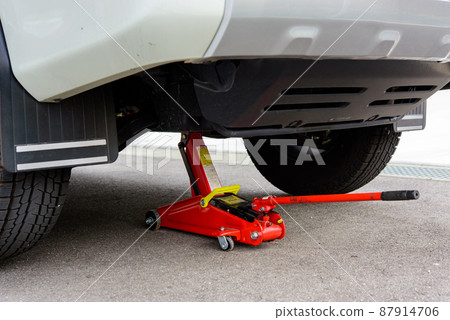 把車頂起來 87914706