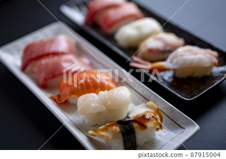 Everyone loves nigiri sushi Everyone loves nigiri sushi 87915004