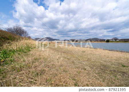 Take a walk on the riverbed Take a walk on the riverbed 87921395