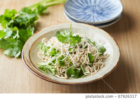 豆瓣香菜沙拉 豆瓣香菜沙拉 87926317