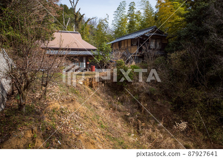 A very old and beautiful building in Soja City, Okayama Prefecture, Japan 87927641