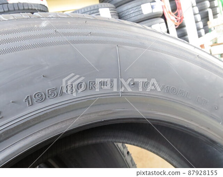 195 / 80R15 107 / 105L LT 貨車輪胎的輪胎尺寸 87928155
