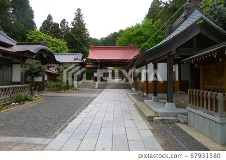 Ryozen Shrine (Date City, Fukushima Prefecture) Ryozen Shrine (Date City, Fukushima Prefecture) 87931580