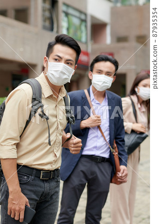 Business People Catching Taxi Car 87935354