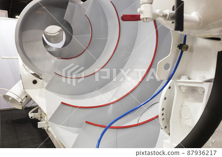 cross section of concrete mixter tank truck show detail inner shape 87936217