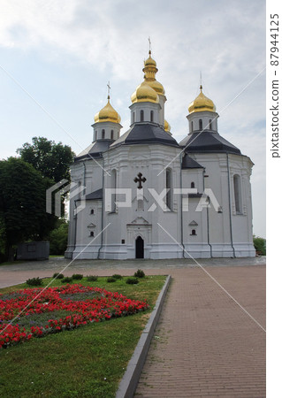 St. Catherine's Church (Cossack Cathedral of St. Catherine the Great Martyr) is a church of the Orthodox Church of Ukraine in Chernihiv. St. Catherine's Church (Cossack Cathedral of St. Catherine the Great Martyr) is a church of the Orthodox Church of Ukraine in Chernihiv. 87944125