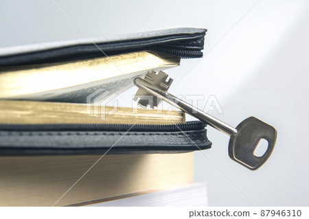 key and open book bible. metaphor key to cognition wisdom and knowledge key and open book bible. metaphor key to cognition wisdom and knowledge 87946310