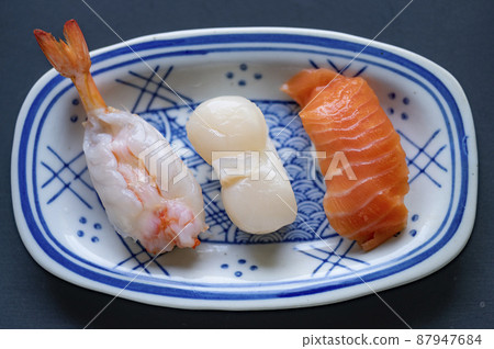 Everyone loves nigiri sushi Everyone loves nigiri sushi 87947684