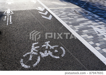 城市自行車的路標_11 87947691