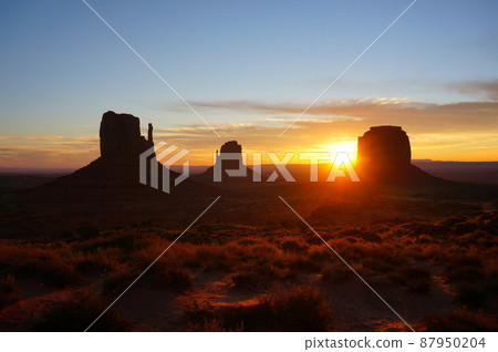 Asahi of Monument Valley 87950204