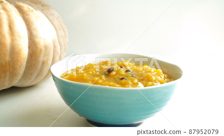 Old Pumpkin and Pumpkin Porridge Old Pumpkin and Pumpkin Porridge 87952079