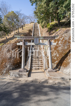 三保神社後面的鳥居(禦賀山公園) 三保神社後面的鳥居(禦賀山公園) 87952202