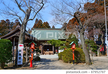 Sendai, the City of Forests, Hirose River, Atago Shrine, go through the tower gate and proceed to the worship hall 87952787