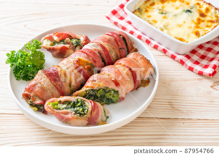 baked bacon stuffed spinach and cheese 87954766