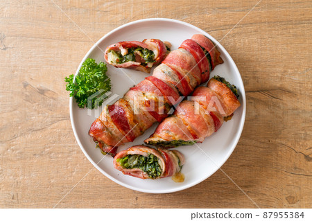 baked bacon stuffed spinach and cheese 87955384