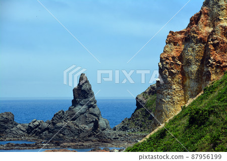 Cape Shakotan / Shakotan Blue Sea of Japan Ocean 87956199