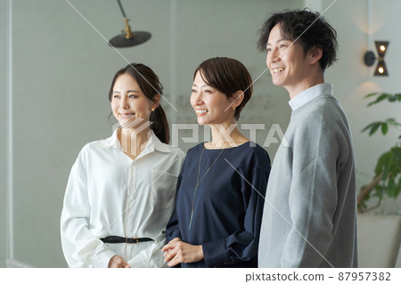 3 working people 3 working people 87957382