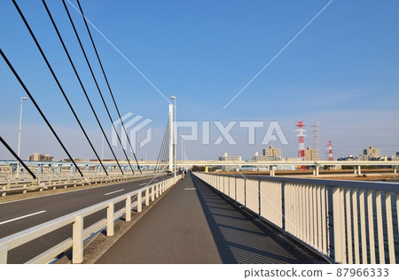 Kiyosunao Bridge in the blue sky, Tokyo Kiyosunao Bridge in the blue sky, Tokyo 87966333
