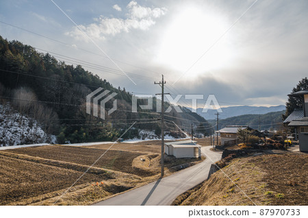 陽光普照的春天山村 Tatsuno Town Sawasoko 87970733