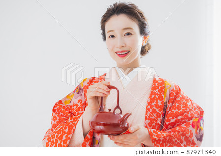 Toso Kimono New Year 87971340