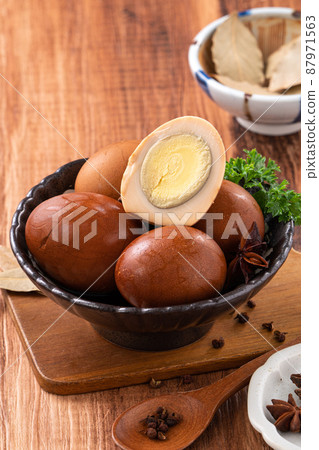 茶葉蛋 蛋 雞蛋 台灣 小吃 Taiwanese tea eggs 茶たまご 茶葉蛋 蛋 雞蛋 台灣 小吃 Taiwanese tea eggs 茶たまご 87971563