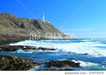 [Shizuoka Prefecture] Omaezaki Lighthouse and the Pacific Ocean under clear skies 87975679