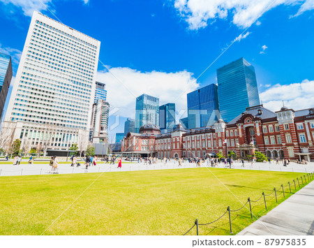 Tokyo Station Marunouchi Station Square Tokyo Station Marunouchi Station Square 87975835