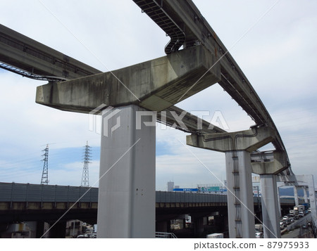 Osaka Monorail (Minamisettsu Station) 87975933
