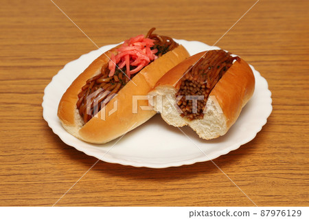 Yakisoba bread Yakisoba bread 87976129