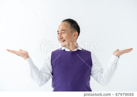 Balanced hands senior male Balanced hands senior male 87979088