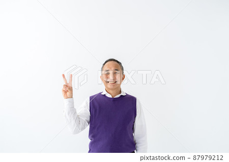 Peace Step 2 Senior Male Peace Step 2 Senior Male 87979212