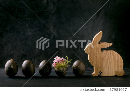 Bio colored black eggs with golden spots Bio colored black eggs with golden spots 87981037