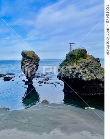 惠比壽岩石和Oogori岩石 惠比壽岩石和Oogori岩石 87981053
