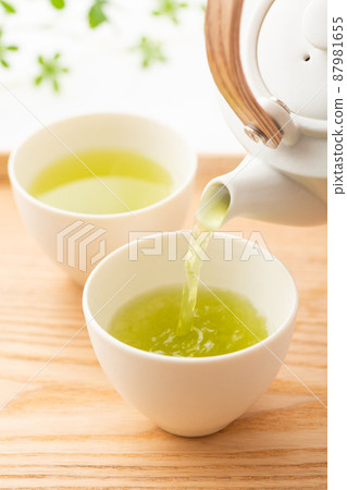 Green Tea  87981655