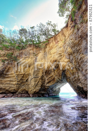 Ryugu Cave (Shimoda City, Shizuoka Prefecture) Ryugu Cave (Shimoda City, Shizuoka Prefecture) 87982821