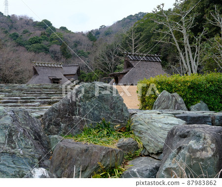 德島縣淡石公園的坑式住宅 87983862