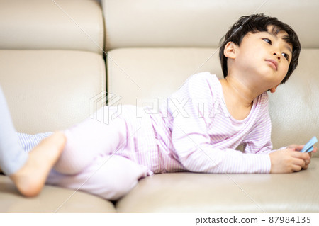 Parenting Child Lifestyle Expression Posture 87984135