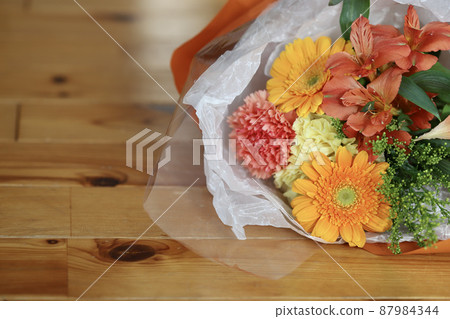 花束禮物:維他命色花束 花束禮物:維他命色花束 87984344